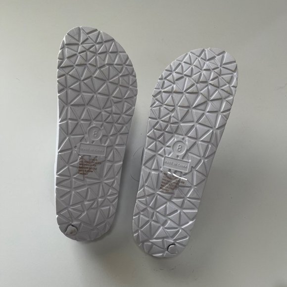 ESPRIT Women's Size 8 Clearwater 2 Adjustable Band Slides White NWT with Box - Picture 7 of 7